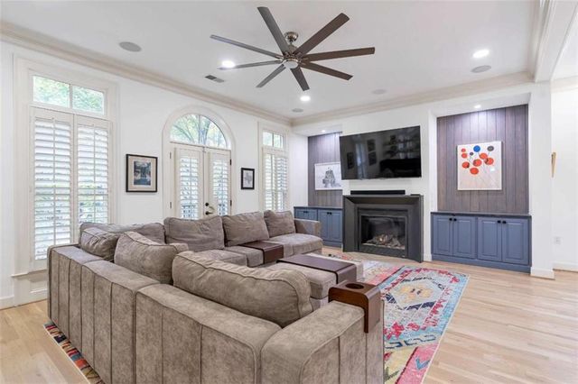 201 Riversgate Drive, Atlanta, GA 30339