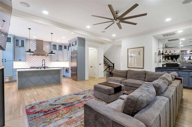 201 Riversgate Drive, Atlanta, GA 30339