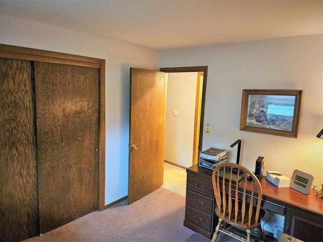 2005 OAK STREET, Oshkosh, WI 54901