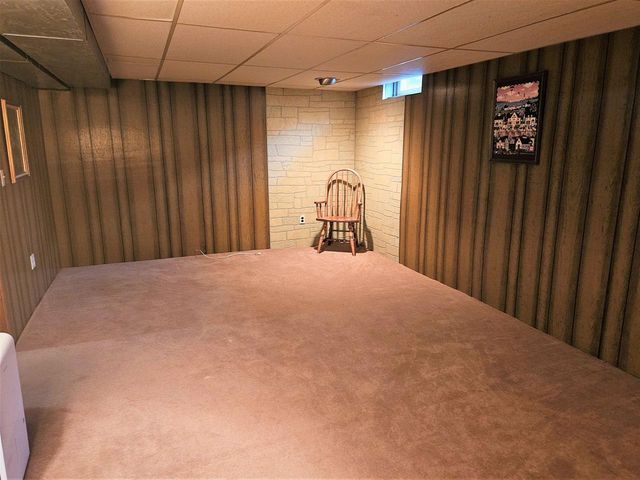 2005 OAK STREET, Oshkosh, WI 54901