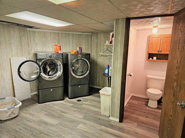 2005 OAK STREET, Oshkosh, WI 54901