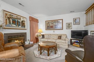102 Rumford Way, Manalapan, NJ 07726