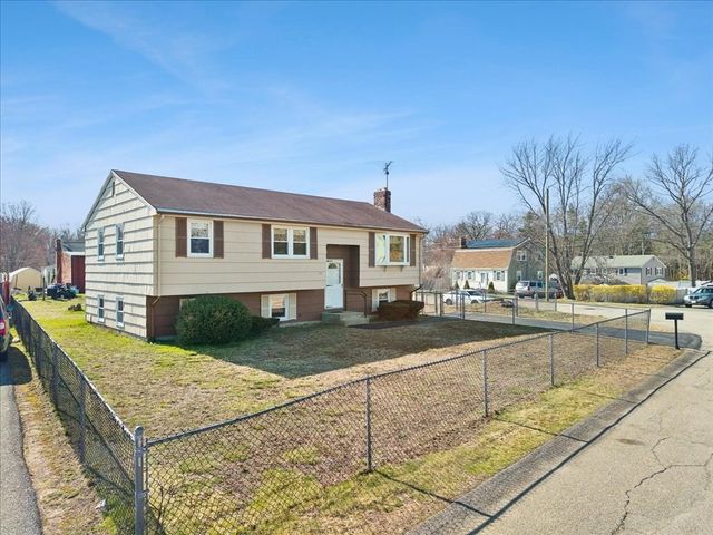 59 Pomona Drive, Brockton, MA 02302
