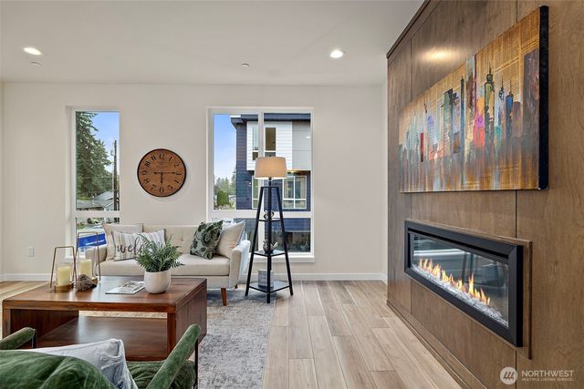 5015 144th Street SW #A4, Edmonds, WA 98026