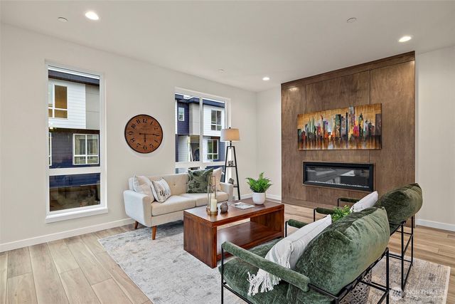 5015 144th Street SW #A4, Edmonds, WA 98026