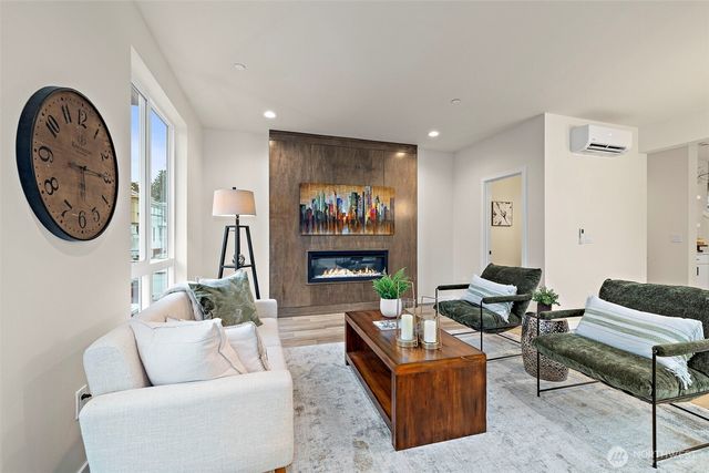 5015 144th Street SW #A4, Edmonds, WA 98026