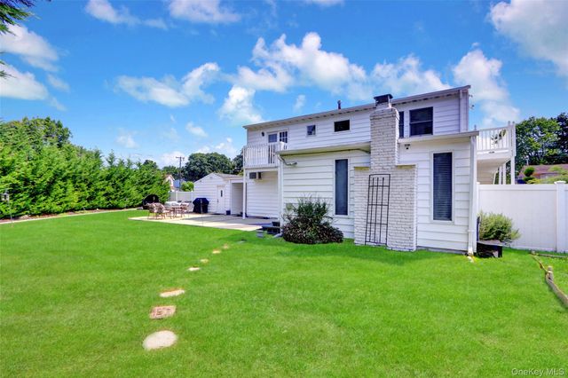 290 Eastwood, Deer Park, NY 11729