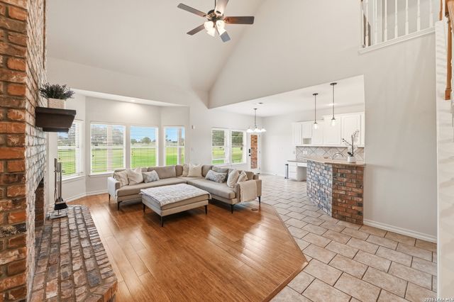 220 PRIVATE ROAD 4661, Castroville, TX 78009