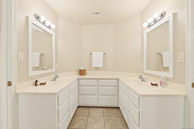 220 PRIVATE ROAD 4661, Castroville, TX 78009