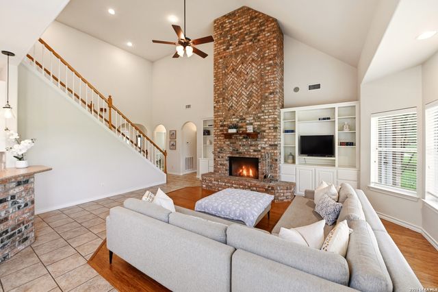 220 PRIVATE ROAD 4661, Castroville, TX 78009