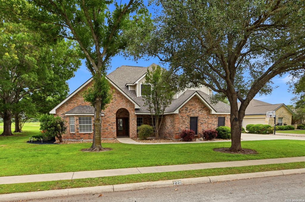 220 PRIVATE ROAD 4661, Castroville, TX 78009