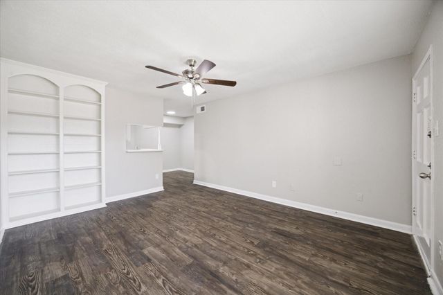 3800 Sherwood Lane 174, Houston, TX 77092