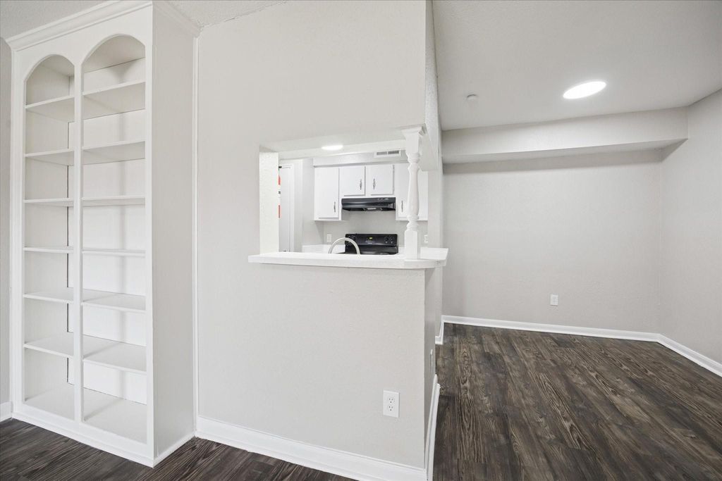 3800 Sherwood Lane 174, Houston, TX 77092