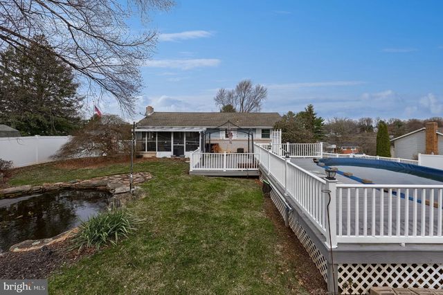 417 FREDERICK DR, Dallastown, PA 17313