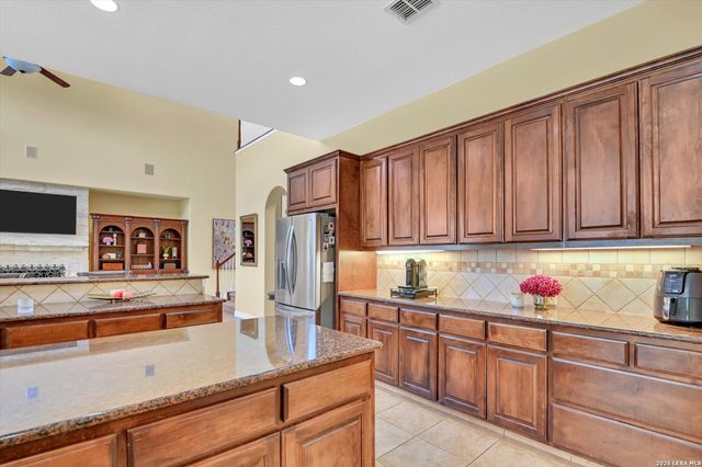 2715 WINDING VW, San Antonio, TX 78260
