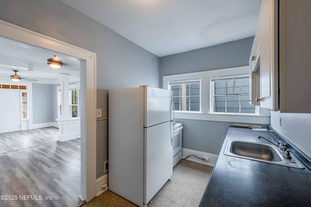 117 E 4TH Street 3, Jacksonville, FL 32206