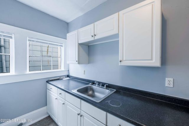 117 E 4TH Street 3, Jacksonville, FL 32206