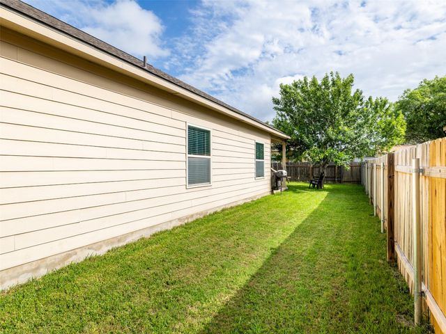 1016 Hondo LN, Hutto, TX 78634