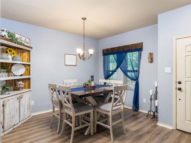 1016 Hondo LN, Hutto, TX 78634