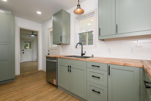 1108 N 2nd STREET, Watertown, WI 53098