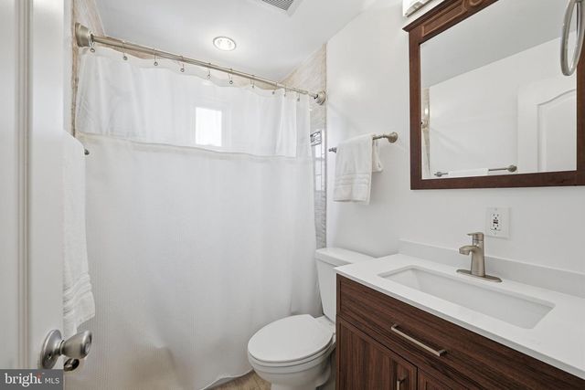 236 WESMOND DR, Alexandria, VA 22305