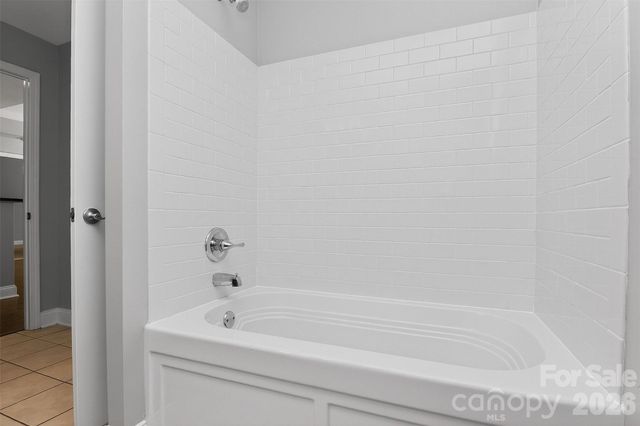 300 W 5th Street W 413, Charlotte, NC 28202