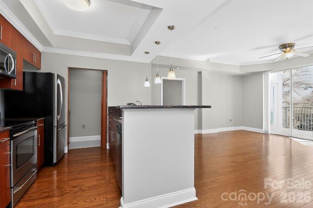 300 W 5th Street W 413, Charlotte, NC 28202