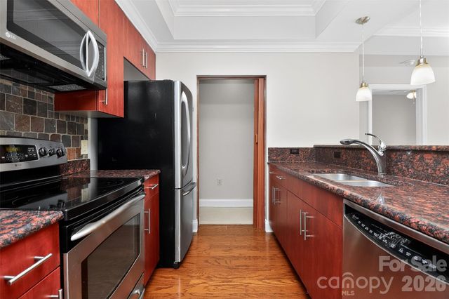 300 W 5th Street W 413, Charlotte, NC 28202