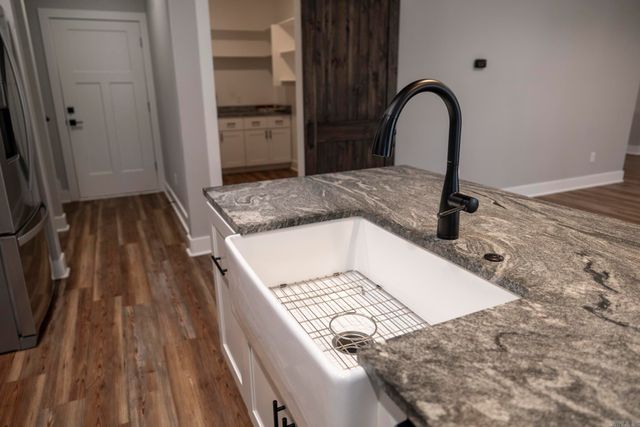 664 Hiram, Bauxite, AR 72011