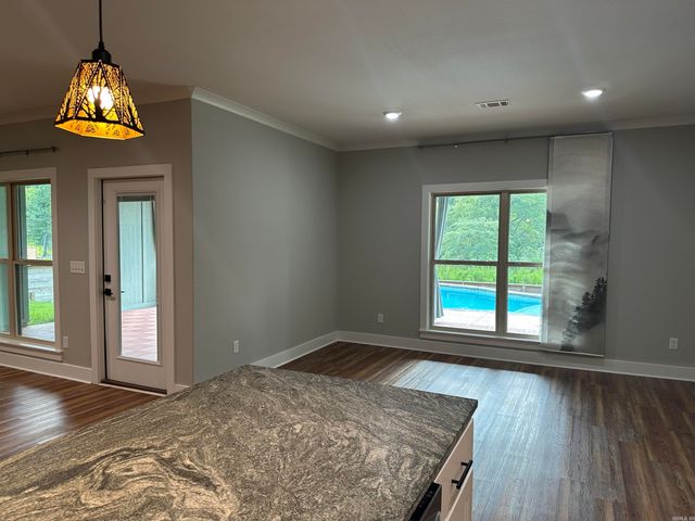 664 Hiram, Bauxite, AR 72011