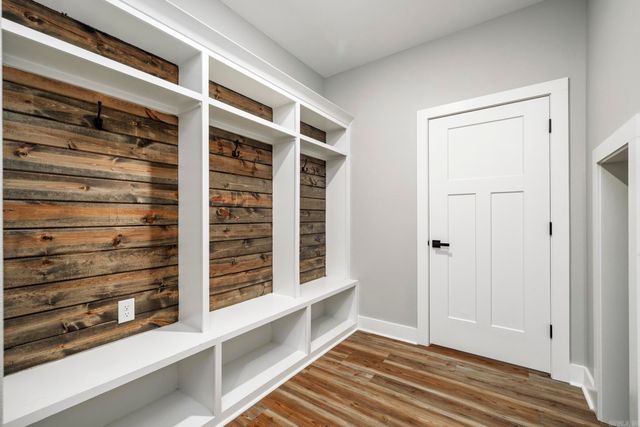 664 Hiram, Bauxite, AR 72011