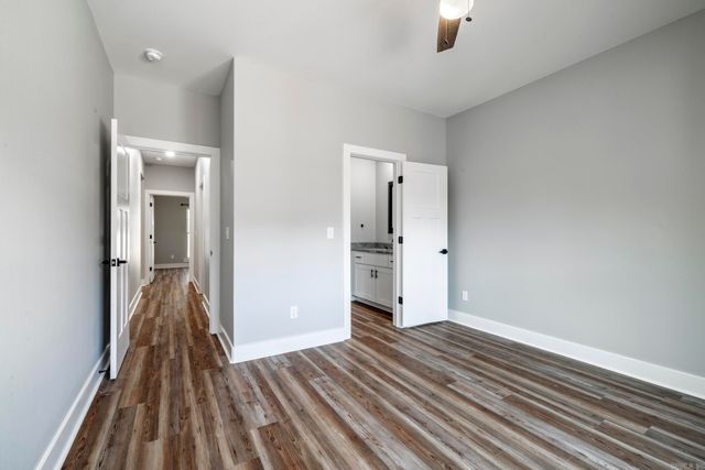 664 Hiram, Bauxite, AR 72011