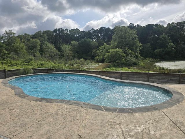 664 Hiram, Bauxite, AR 72011