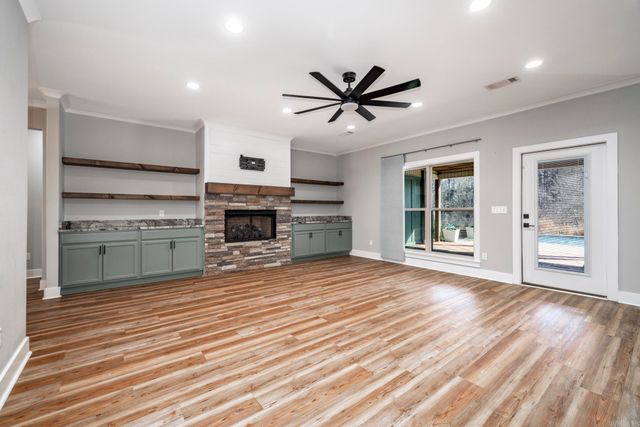 664 Hiram, Bauxite, AR 72011