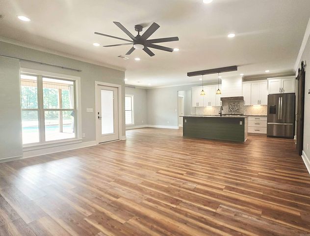 664 Hiram, Bauxite, AR 72011