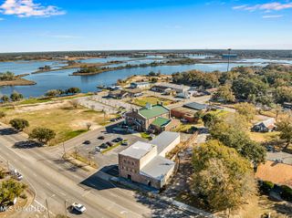 4914 Main Street, Moss Point, MS 39563
