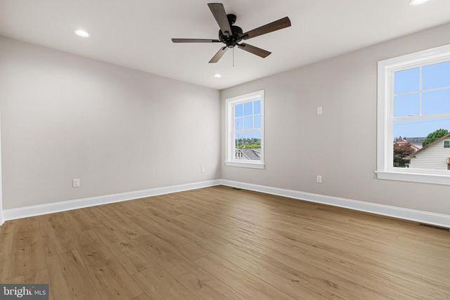 232 BROOK ST, Willow Grove, PA 19090