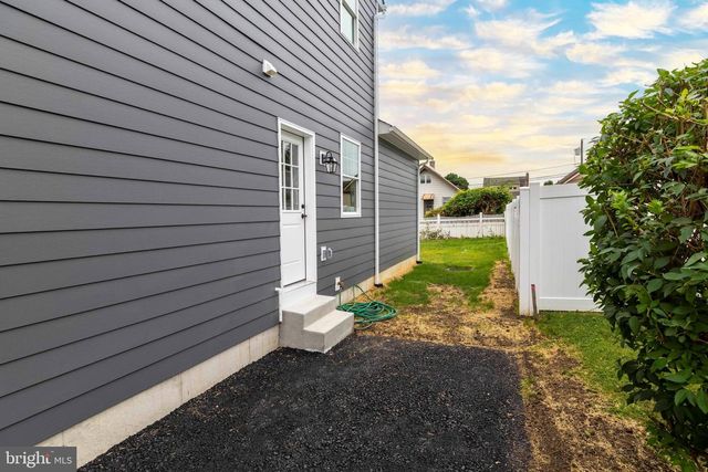 232 BROOK ST, Willow Grove, PA 19090