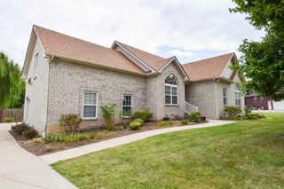 1003 Roland Ct, Cottontown, TN 37048