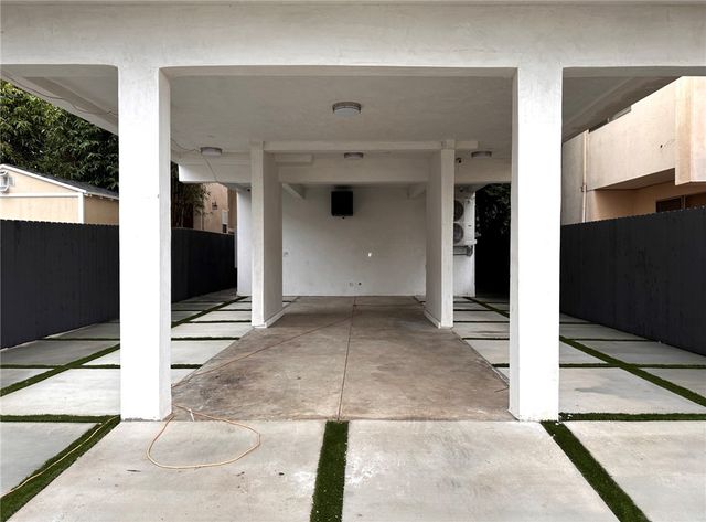 1807 Beloit Avenue 3, Los Angeles, CA 90025