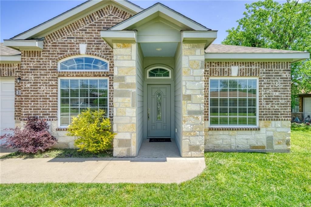 1104 Jennifer Street, Madisonville, TX 77864 — photo 4