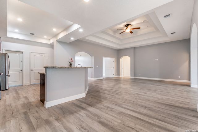 470 Blue Quail, Lytle, TX 78052