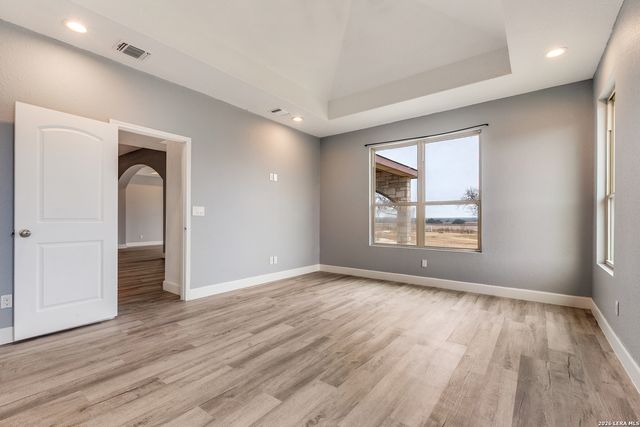 470 Blue Quail, Lytle, TX 78052