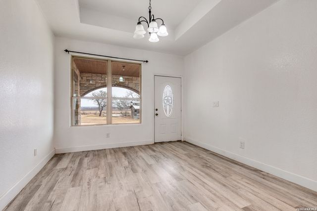 470 Blue Quail, Lytle, TX 78052