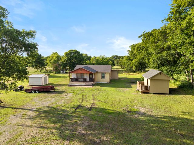 2791 Private Road 5101, Farmersville, TX 75442