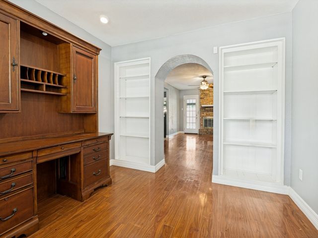 3122 Cheyenne Street, Irving, TX 75062