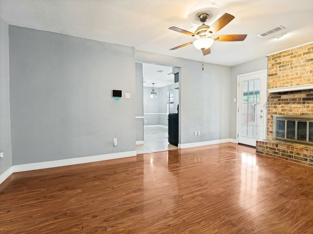 3122 Cheyenne Street, Irving, TX 75062