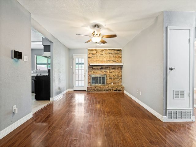 3122 Cheyenne Street, Irving, TX 75062