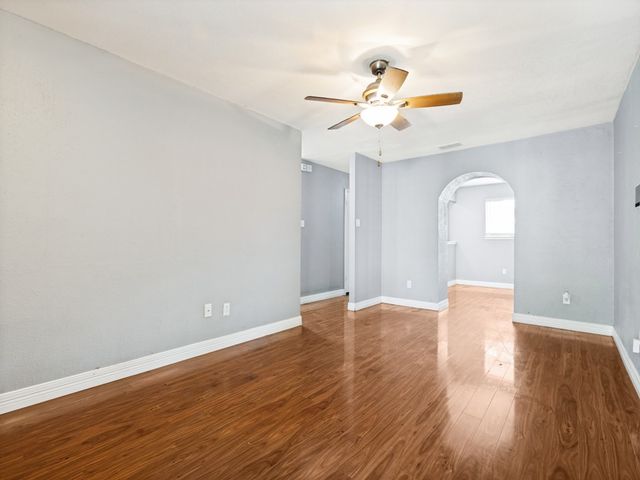 3122 Cheyenne Street, Irving, TX 75062