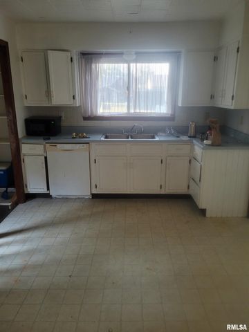 509 Lucier Street, Murphysboro, IL 62966